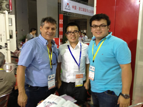 Plastics Machinery | Foreign Customer Visit | Chovyting